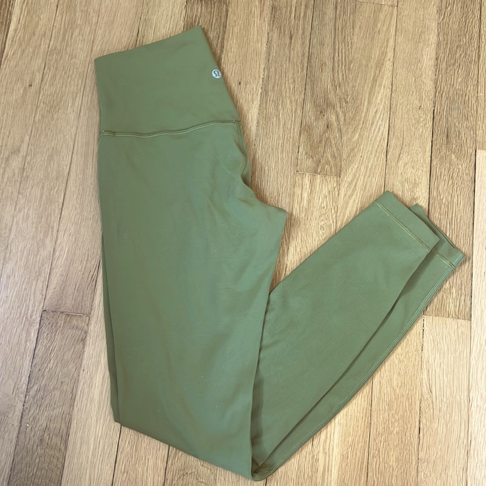 Lulu Lemon High Rise Full Length Leggings- size 6